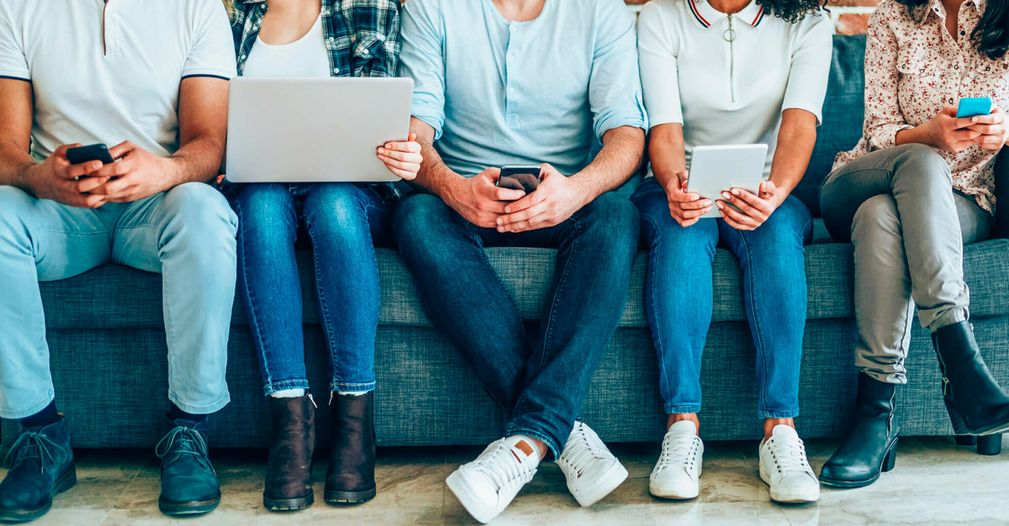 Templafy people on couch 2400 2048x1067 1